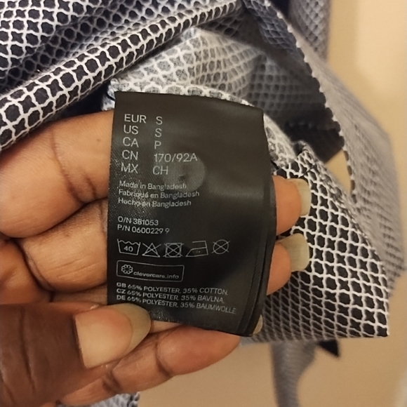 H&M Men's Geographic Button Down Dress Shirt Blue and White Size Small - Picture 5 of 8